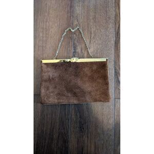 Light brown vintage leather purse hinged‎ open